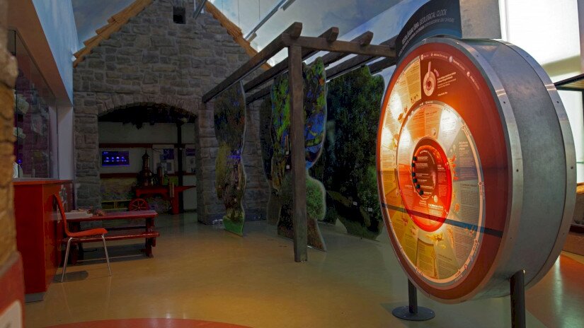 A kiállítás bejárata