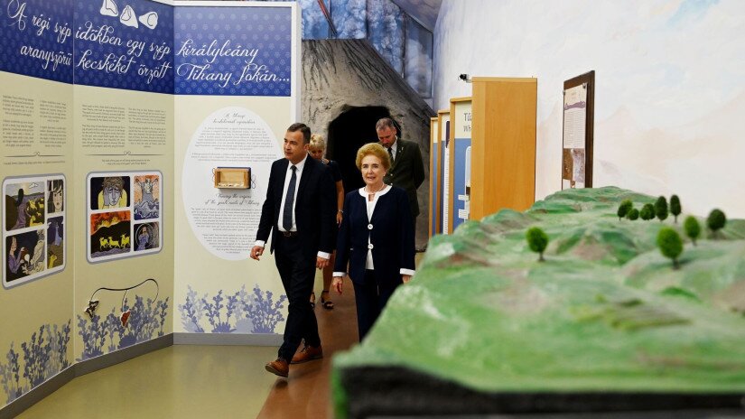 A Levendula Ház Látogatóközpont kiállítását is megtekintette a delegáció