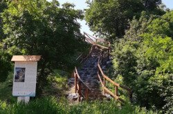 Der erneuerte Hegyestű Geologischer Schauplatz