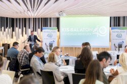 Dr. Rácz András, az Agrárminisztérium természetvédelemért felelős államtitkára a konferencián