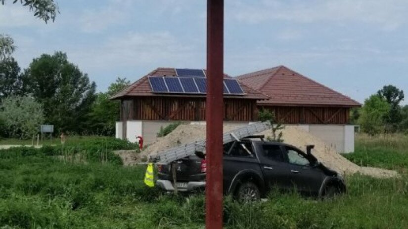 Elkészült a fecskelakótelep a fonyódi Berek Világa Látogatóközpontnál is