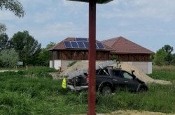 Elkészült a fecskelakótelep a fonyódi Berek Világa Látogatóközpontnál is