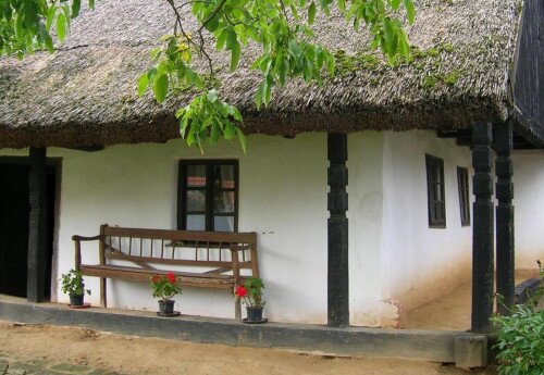 Discounted fees - Folk House Vörs