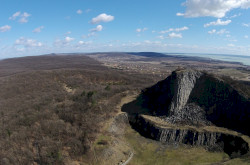 Hegyestű Geological Visitor Site, Monoszló