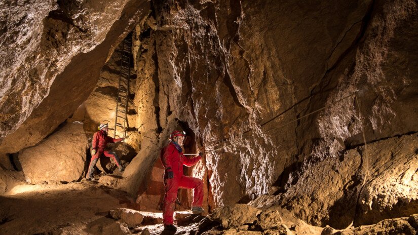 In der Csodabogyós Höhle