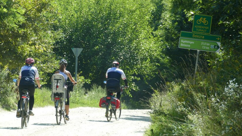 Kerékpártúra az AoE Bike Trail nyomvonalán, a Mura-Dráva-Duna Bioszféra Rezervátumban