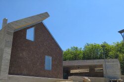 Lóczy-barlang fogadóépülete