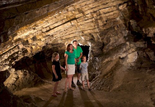 Lóczy Höhle, Balatonfüred