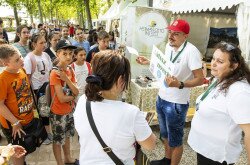 Nyereményjáték az Agrárminisztérium standjánál