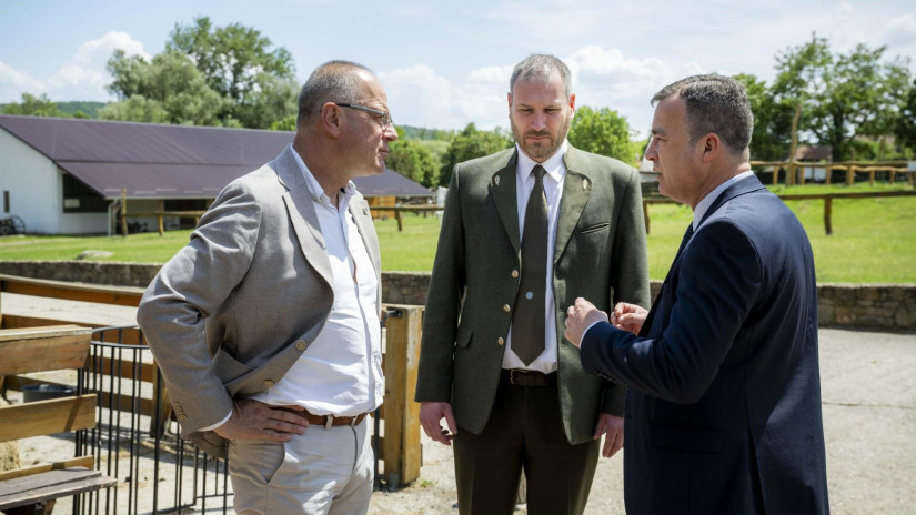 Projektnyitó a Salföldi Majorban