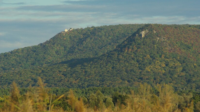 Rezi castle, in autumn