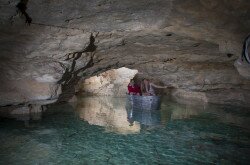 Seehöhle in Tapolca, Bootsfahrt