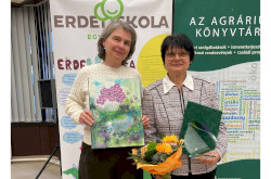 Sitku Erzsébet ÖKNO osztályvezető és díjazott munkatársa Versné György Edit
