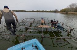 Stabil alap készült a fedőrétegnek.