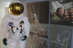 Szkafander a kiállításban