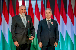 Zábrák Károly természetvédelmi őr kollégánk a Magyar Ezüst Érdemkereszt kitüntetésben részesült.